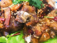 -八两八金·莱芜特色炒鸡(市南漳浦路店)