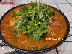 -肥汁米蘭香港米线(长宁来福士店)