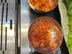 -臻牛烤肉