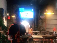 大堂-何师烧烤·香辣蟹·川菜·30年老品牌(太古里旗舰店)