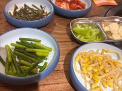 -明洞阿姨·韩式酱蟹烤肉·创意料理(三元桥店)