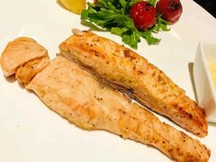-Efes Turkish & Mediterranean Cuisine 艾菲斯餐厅(陆家嘴店)