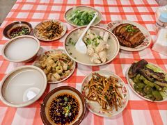 -老方桌烂蹄花川菜馆(九龙坡店)