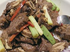 -77号渔船·蒸海鲜青岛菜(积米崖店)