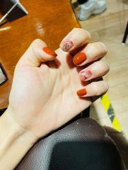 -沫儿·美甲美睫·半永久·皮肤管理