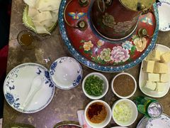 -牛叔鲜羊肉铜火锅(远东小区店)