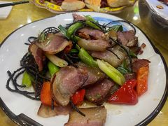 -乡土特色.冷锅鱼.牦牛肉汤锅