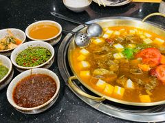 牛排锅-顶顶汤火牛排火锅·经典铜锅涮肉