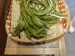 -阿山卓·野生菌火锅·纳西火塘烤肉