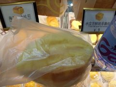 -浓心爷爷·现烤面包(荔胜广场店)