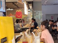 -麦当劳(北亭广场分店)
