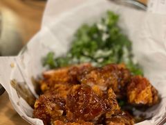 炸鸡-江南猪肉商会无限续吃(弘大店)