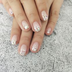 -摩睫+皮肤管理·科学美容中心