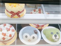 -花花卷卷·鲜食蛋糕(静安久光百货店)