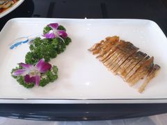 -华凌山庄·隐湖栖
