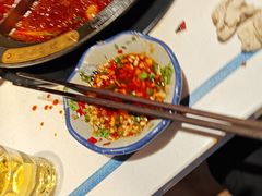 -爱你您·自家鱼塘·活水喷泉鱼火锅(八里店)