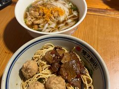 -矮子粉店1985·长沙米粉(湘春路店)
