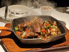 砂锅黑椒煎焗牛仔骨-炳胜品味(深圳湾万象城店)