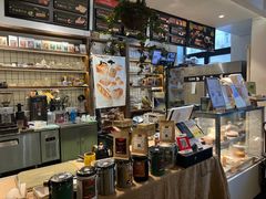 -房角石咖啡与书(吉大南校店)