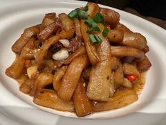 豆豉鲮鱼烧茄子-湘辣辣鲜炒黄牛肉(顺义华联店)