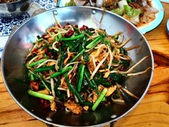 -百味地锅鸡(铜山路店)