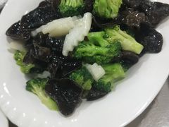 -添福来墨鱼饺子 · 海鲜东北菜(大连星海·黄浦路店)