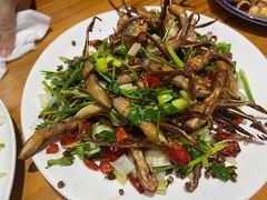 -超越海鲜屋(飞龙物业店)