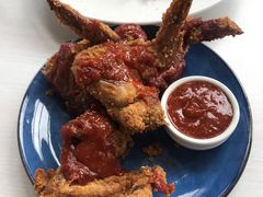 -Bully Hayes Restaurant & Bar