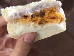 -沁屋面包店(人民东路店)
