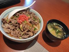 肥牛饭-乾山寿司(好运街店)