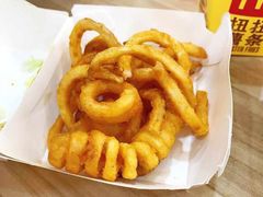 -麦当劳(红旗路店)