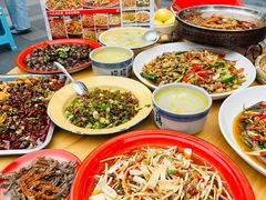 -佬缸炮江湖川菜(玉林店)
