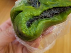 -白玉兰食品甜凤店(合生汇店)