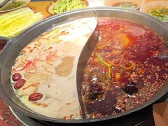 -赵美丽·重庆社区火锅·直营店(火车东站·中豪国际店)