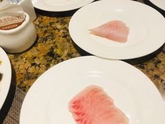 -三英温泉度假酒店-自助餐厅