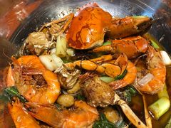 -七欣天香辣蟹火锅(上海银亿滨江店)