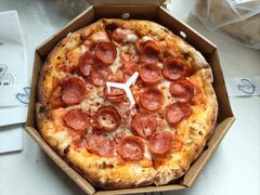 意大利香肠比萨-Tube station站点比萨(王府井百货店)