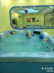 -鱼乐贝贝婴幼儿游泳中心(梅江印象城店)