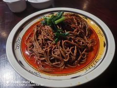 -蓝田九大碗民俗食府(蓝田店)