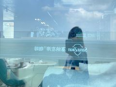 -悬崖咖啡厅