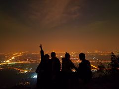 -鬼笑石后山停车场