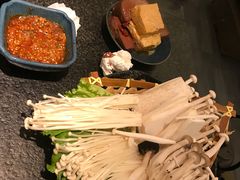 -湊湊火锅·茶憩(打浦桥日月光店)