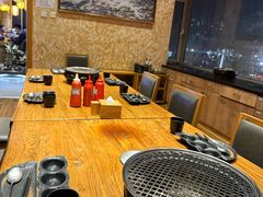 -金刚山黑牛炭火自助烤肉(西大望路店)