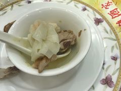 -梅龙镇酒家(南京西路总店)