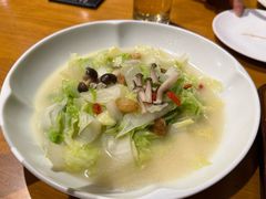 -乐忻皇朝(上海中心大厦店)