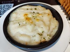 奶油蘑菇酱-西堤厚牛排(国瑞店)