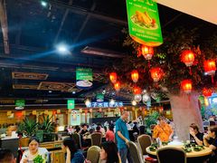 大堂-龙泉人椰子鸡.糟粕醋.海南菜(三亚旗舰店)