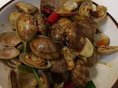 爆炒花甲-琼大师东方烤乳猪(亚特兰蒂斯店)