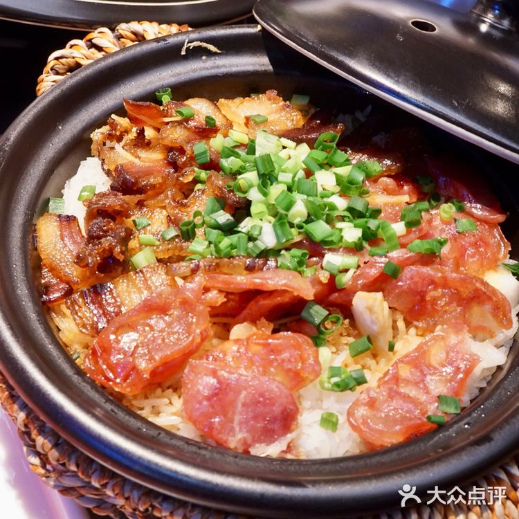 昆明恒隆牛马们为了吃上这家椰子鸡是有多拼