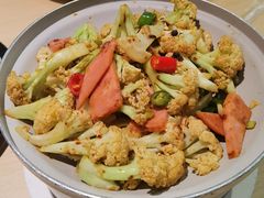 干锅有机菜花-吕氏疙瘩汤·海鲜新鲁菜(凯德mall新都心店)
